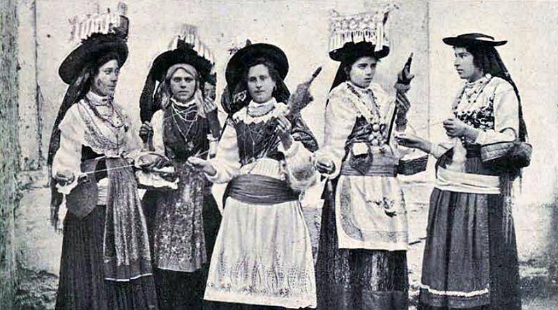 Aspectos populares de outros tempos - um grupo de pastoras