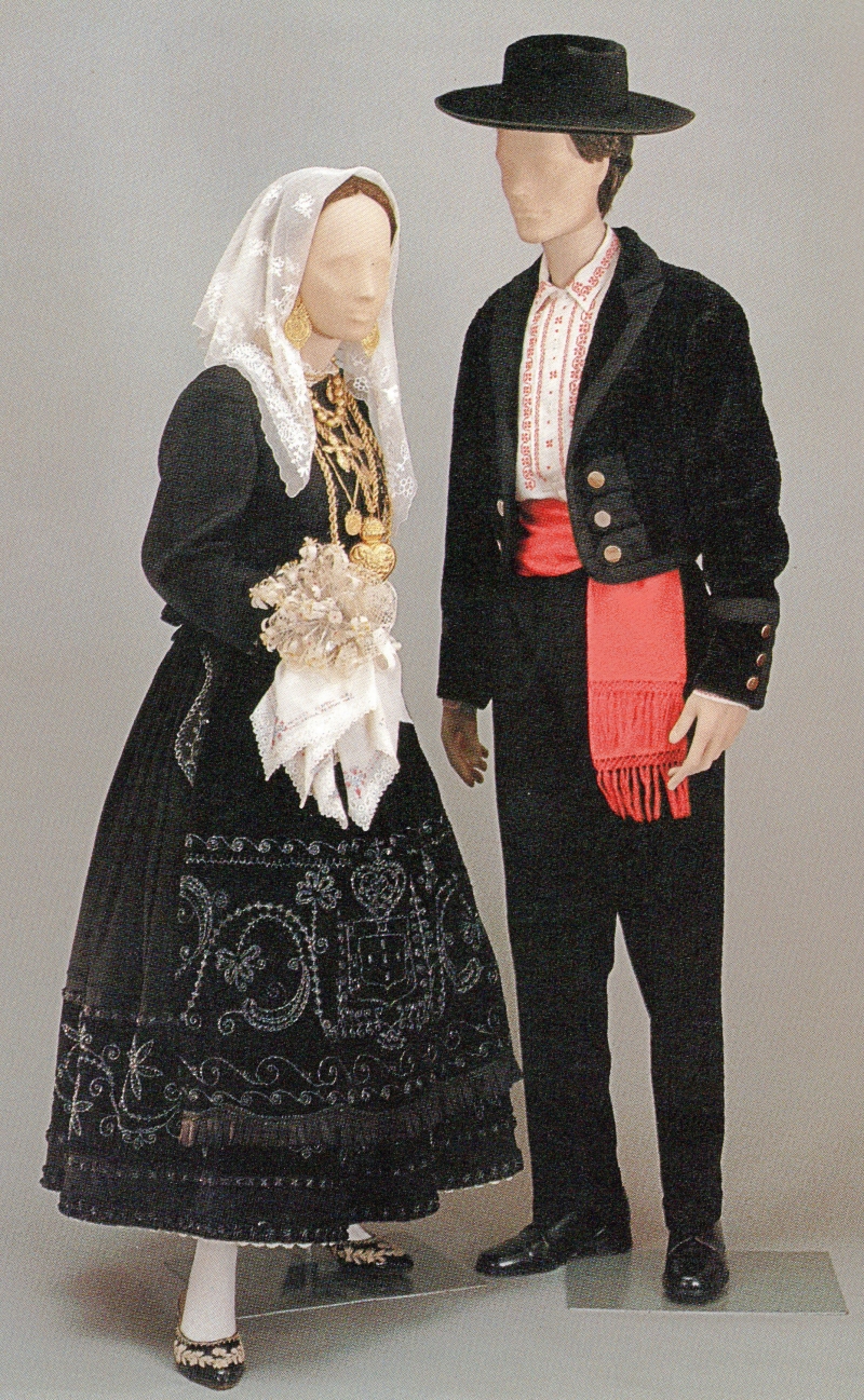 Trajes dos Noivos do Minho